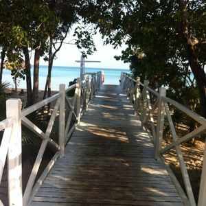 Meet your Posher, Potoula